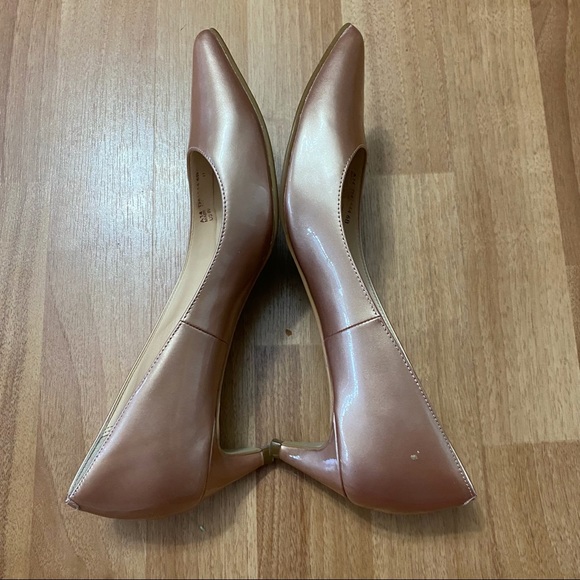 Cole Hahn Juliana 45 Nike Air Pumps - Picture 9 of 15